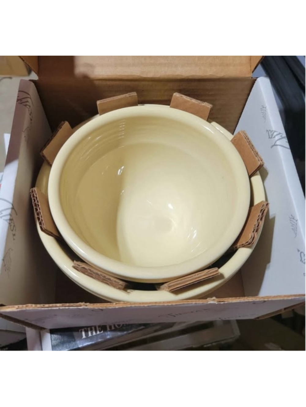 Fiesta Ware Ivory Prep Bowl Set 1 Qt & 2 Qt New in Box USA Retired Mixing Bowls - Picture 2 of 2